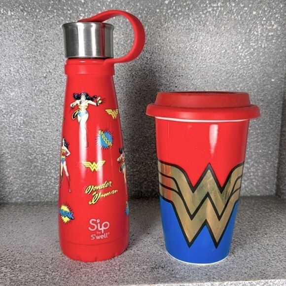 Wonder Woman Marvel DC Comics Drink Coffee Mug Water Bottle Bundle Sip S’well - Picture 1 of 7